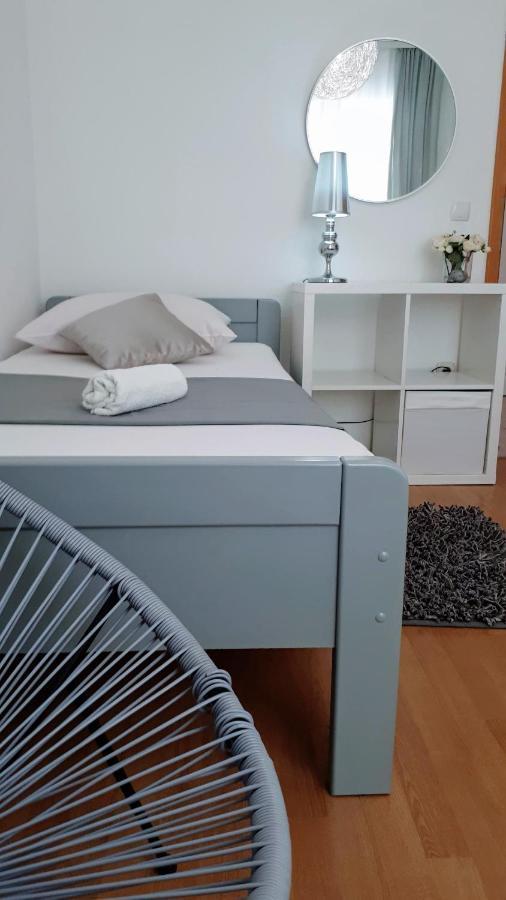 Apartments Katarina Žaborić Extérieur photo