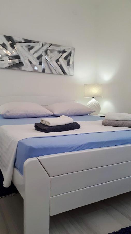 Apartments Katarina Žaborić Extérieur photo